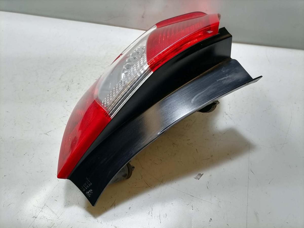 Citroen C4 N original R&uuml;cklicht R&uuml;ckleuchte Schlussleuchte links Bj.2011